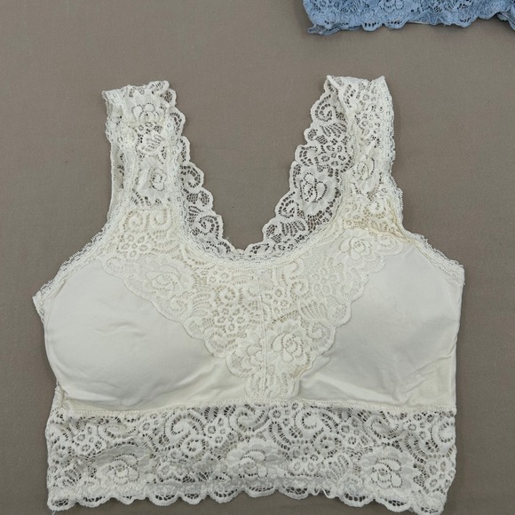 Lot of 2 Bralette Lace Crop Bra Blue Cream A Beautiful Soul Size B Wireless - Picture 10 of 14